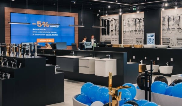 Showroom — co to jest i czym różni się od tradycyjnego sklepu? 